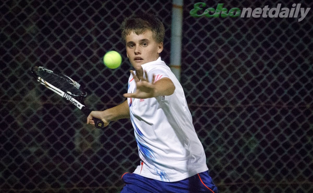 Louis reaches for tennis stars