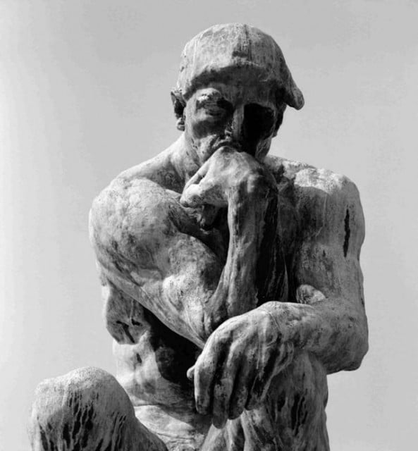 The_Thinker-Auguste-Rodin