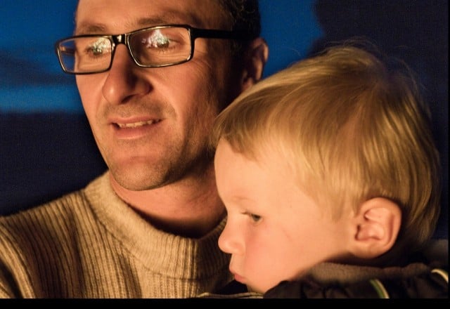 Greens Senator Richard Di Natale and his son Luca. Photo Victorian Greens/Flickr.com