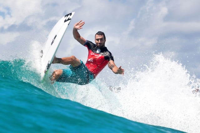 Joel Parkinson used local knowledge to his favor and won his opening heat at the Quiksilver Pro Gold Coast. The Snapper Rocks local and 2012 ASP World Champion posted a heat total of 16.43 points (out of a possible 20.00) to defeat Bede Durbidge (AUS) and Tiago Pires (PRT) and advance directly into Round 3 of the competition. Photo ASP/  Kelly Cestari 