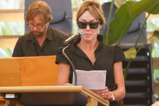Developer Leigh Belbeck addresses Byron Shire Council (October 30, 2014) Photo Eve Jeffery