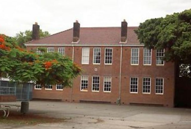 Ballina's out-of-date high school building, which the state government has promised to replace if re-elected. Photo Plakau