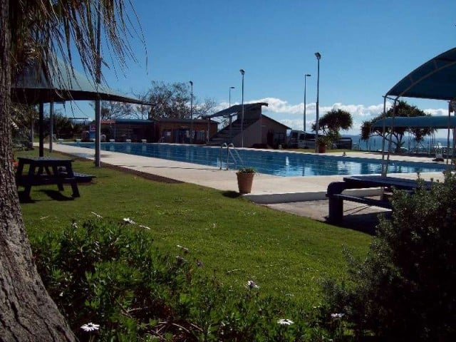 Byron bay swimming pool has been closed due to a valve failure. Photo www.panoramio.com