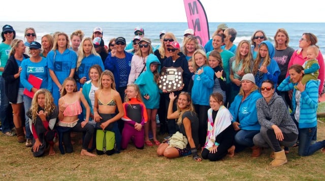 Lennox All Girls, Mid North Coast Girls Surfriders and Sunshine Coast Girls Surfriders  with Phyllis O'Donnell. 