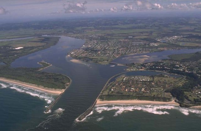 The Richmond River estuary at Ballina was rated F in a 2015 Ecohealth report. Photo environment.nsw.gov.au 