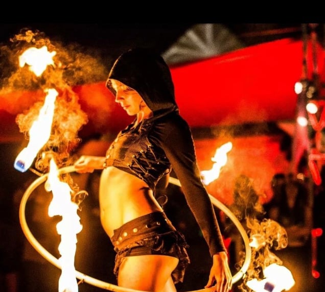 fire-twirtler-for-lightbody