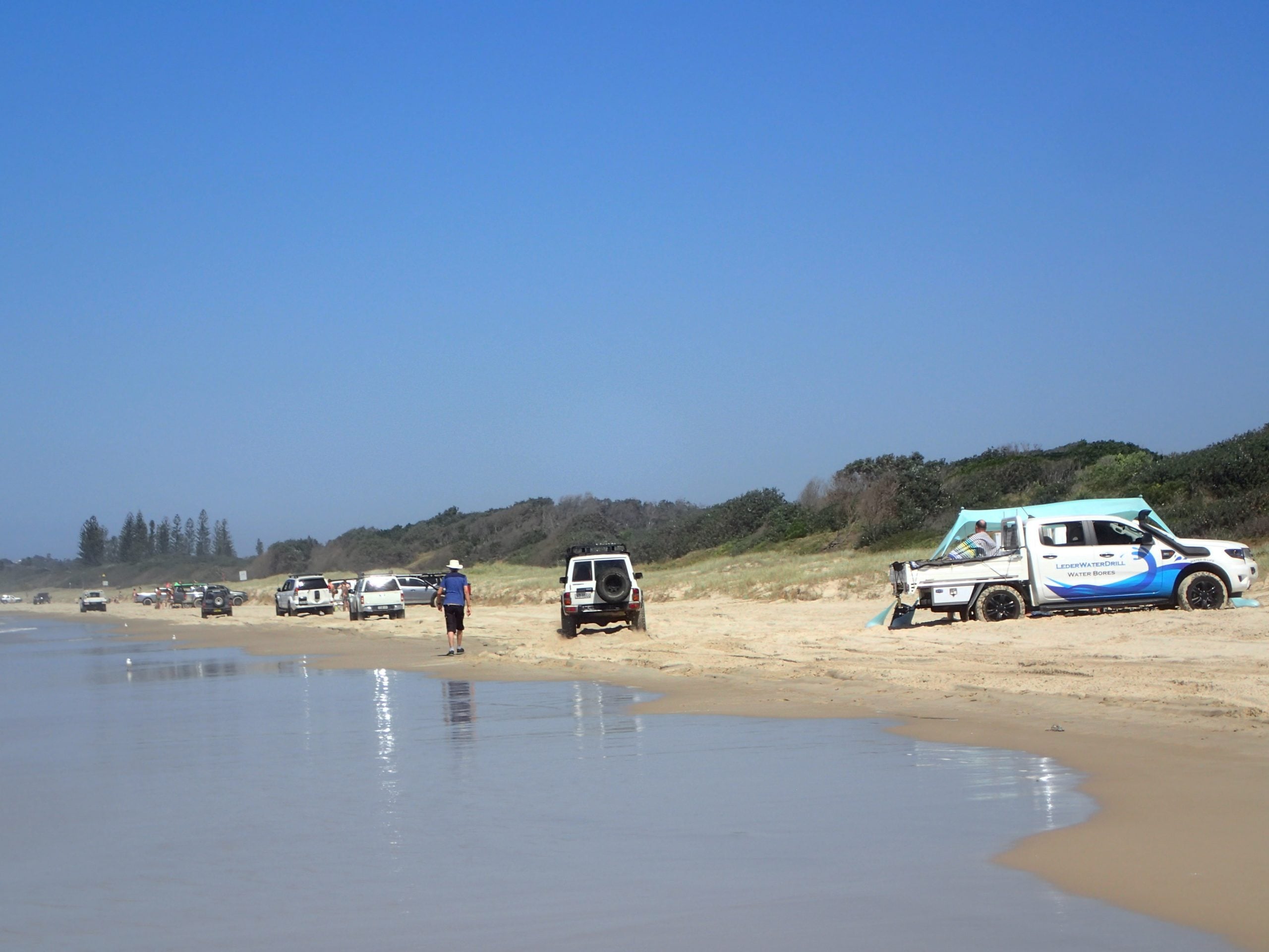 4wds Multiplying On Seven Mile Beach The Echo